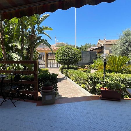 A Casa Di Giu B&B Сиракузы Экстерьер фото